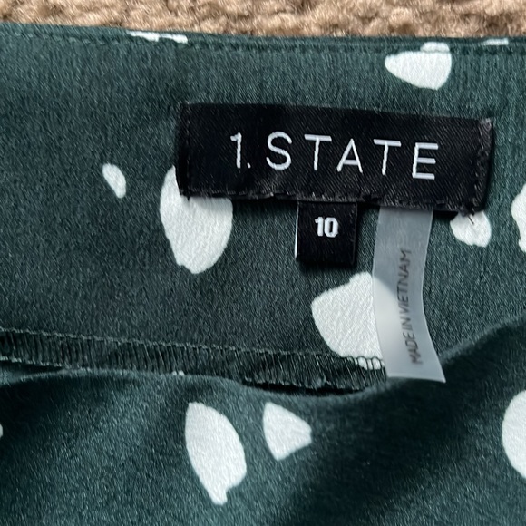 Green midi skirt - Picture 2 of 3